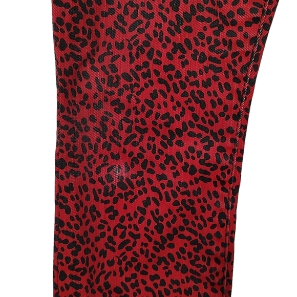 Alice + Olivia Black and Red Leopard Print Jeans Size 26 - Picture 4 of 10